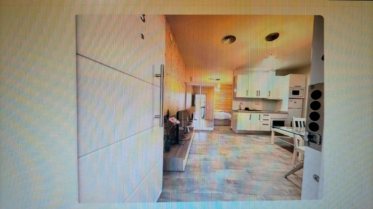 LOUÉ DU 1.9.26 AU 31.5.27 STUDIO À LA CARIHUELA (TORREMOLINOS)