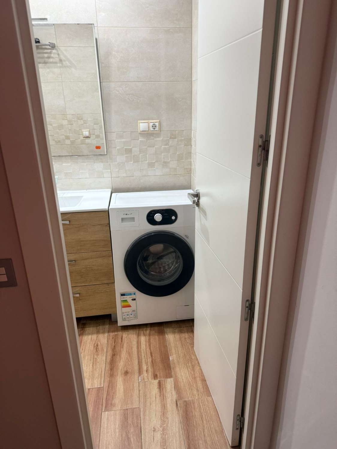 VUOKRATTU 1.9.26–31.5.27 STUDIO LA CARIHUELASSA (TORREMOLINOS)