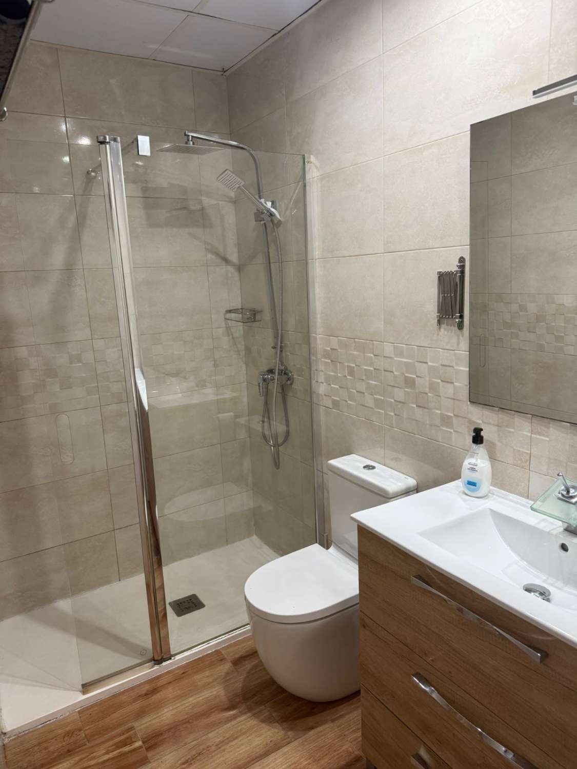 VUOKRATTU 1.9.26–31.5.27 STUDIO LA CARIHUELASSA (TORREMOLINOS)