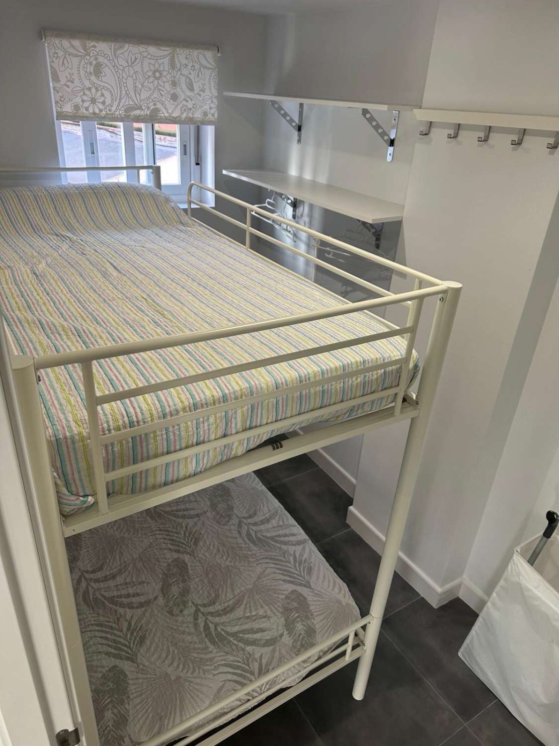 À LOUER À PARTIR DU 30.6.26 APPARTEMENT SYMPA À TORREMOLINOS CENTER