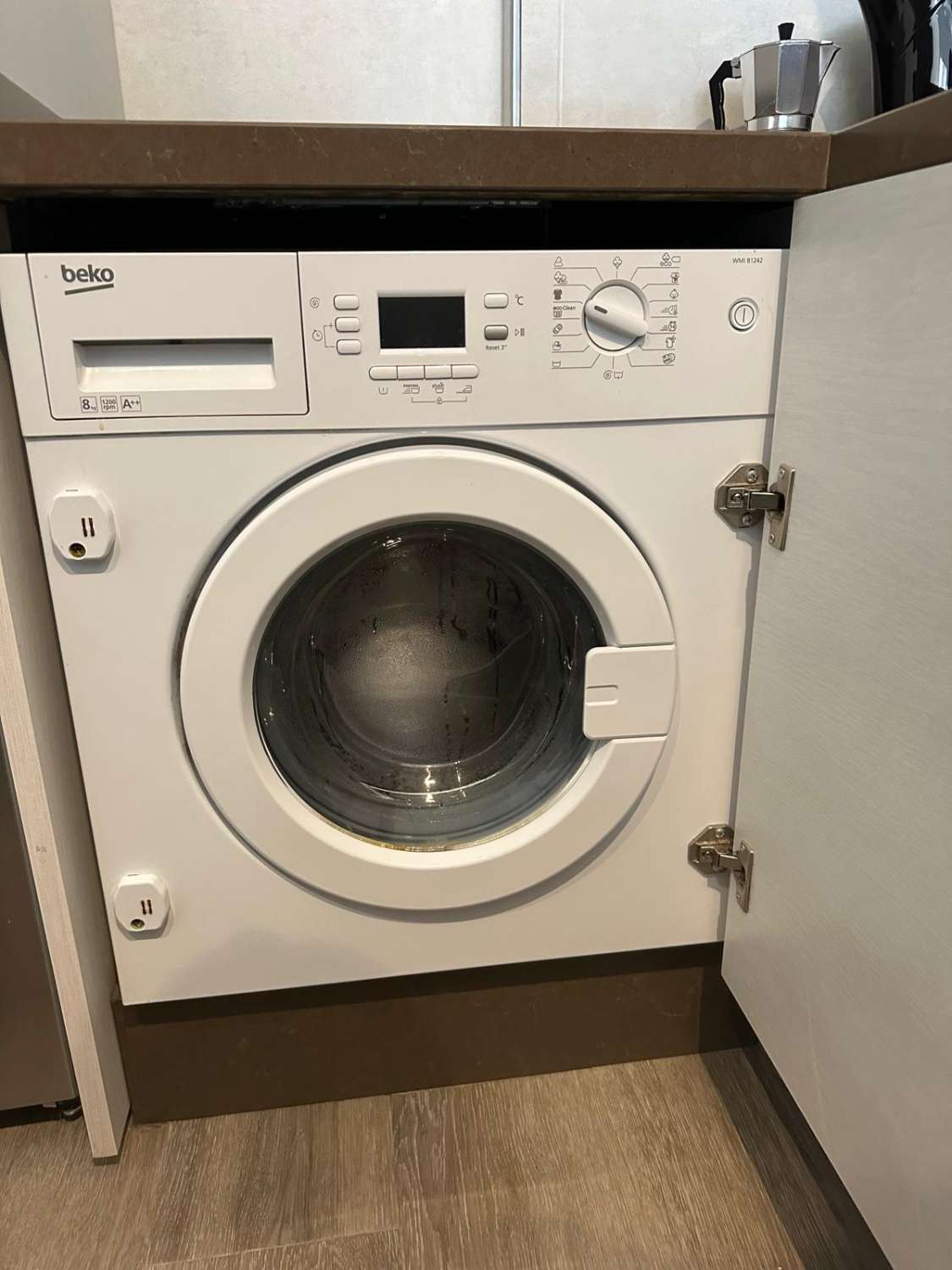 À LOUER À PARTIR DU 30.6.26 APPARTEMENT SYMPA À TORREMOLINOS CENTER