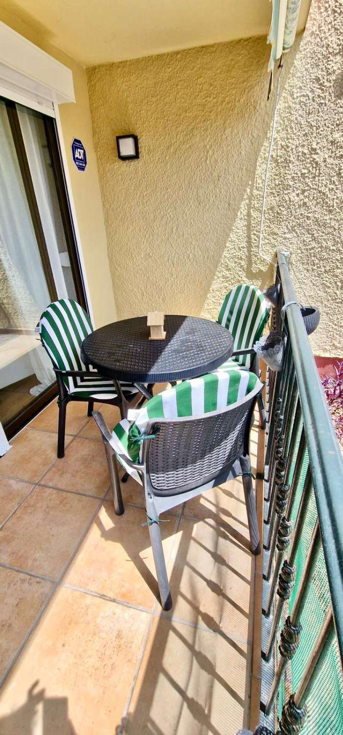 À LOUER DU 1/09/2026 AU 30/06/2027 BEL APPARTEMENT RÉNOVÉ À TORREMOLINOS