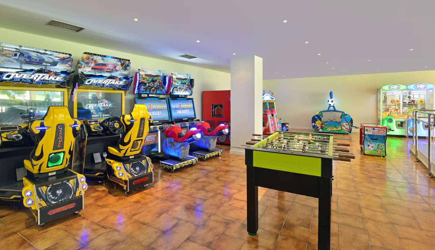 À LOUER DU 1.10.26 AU 30.6.27 STUDIO AGRÉABLE AVEC VUE SUR LA MER À TORREMOLINOS, À CÔTÉ DE PUERTO MARINA