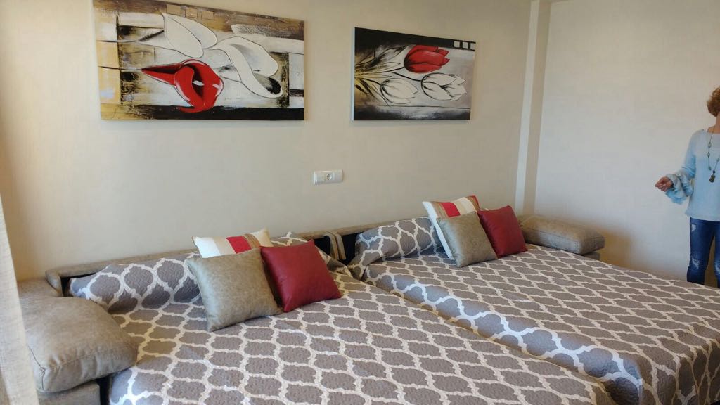 À LOUER DU 1.10.26 AU 30.6.27 STUDIO AGRÉABLE AVEC VUE SUR LA MER À TORREMOLINOS, À CÔTÉ DE PUERTO MARINA