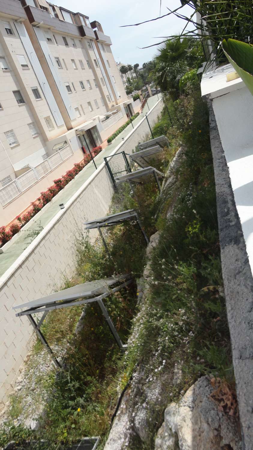 MAGNIFIK LÄGENHET TILL SALU I EN AV DE MEST LYXIGA URBANISERINGARNA I LOS ALAMOS (TORREMOLINOS)