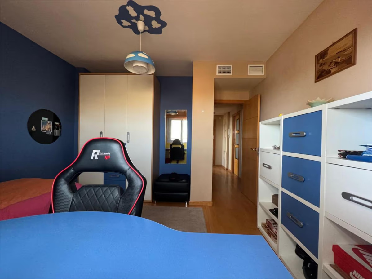 Magnifik duplex-penthouse till salu med fantastisk havs- och bergsutsikt i Torremolinos