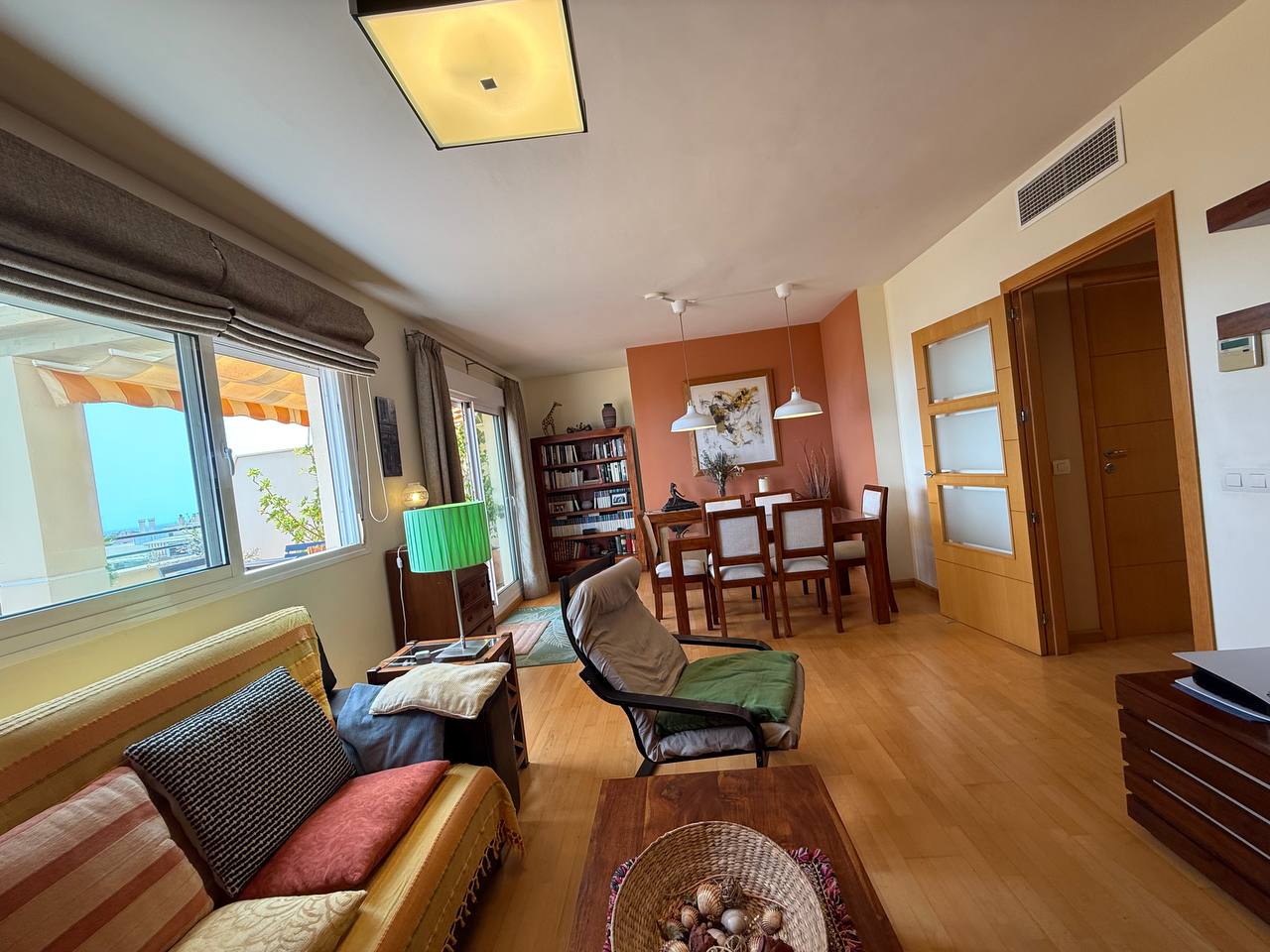 Magnifik duplex-penthouse till salu med fantastisk havs- och bergsutsikt i Torremolinos