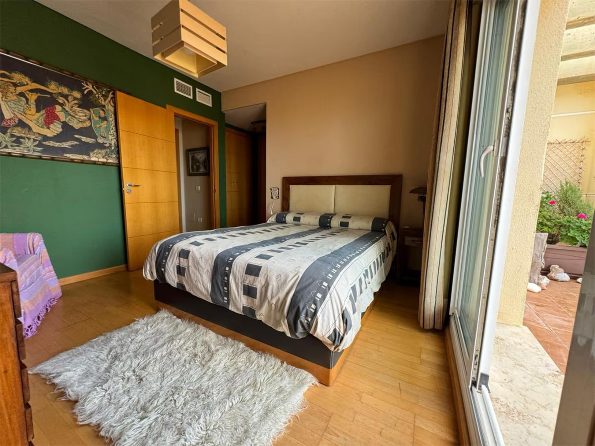 Magnifik duplex-penthouse till salu med fantastisk havs- och bergsutsikt i Torremolinos