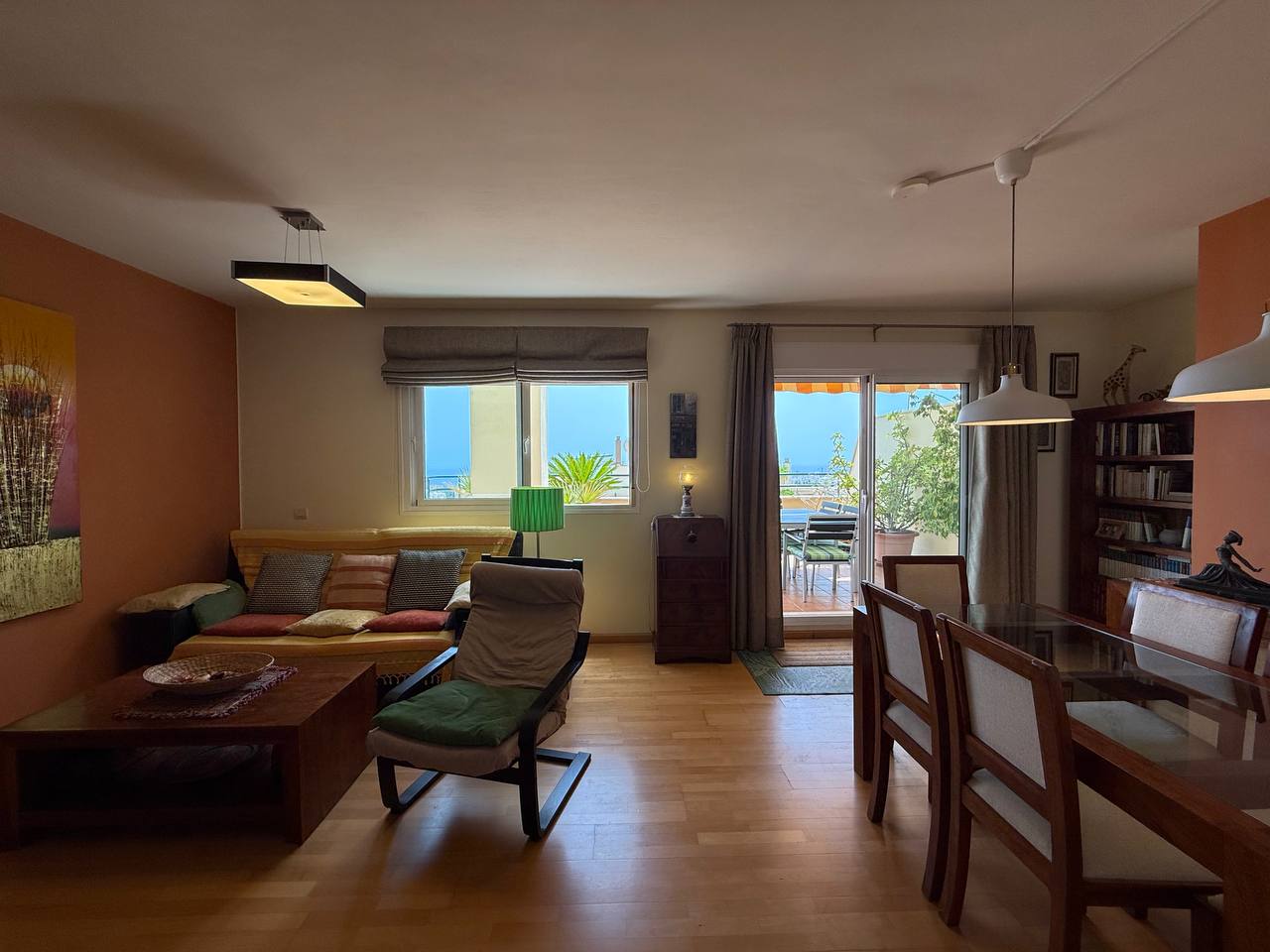 Magnifik duplex-penthouse till salu med fantastisk havs- och bergsutsikt i Torremolinos