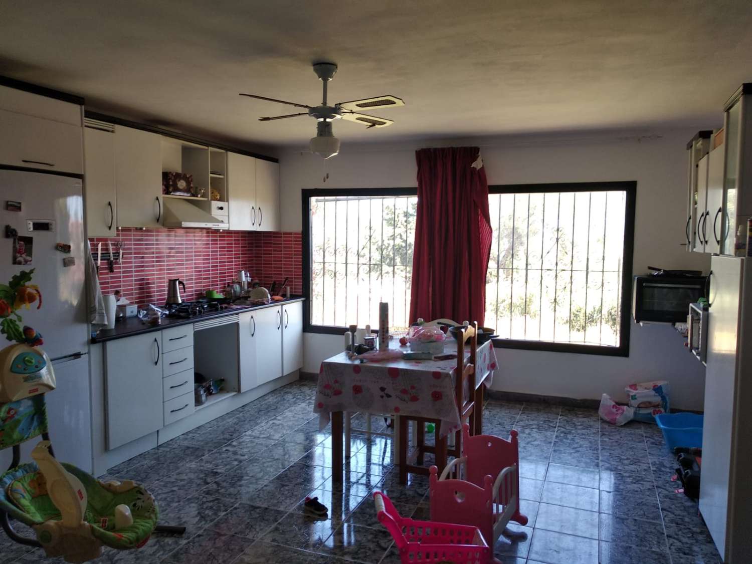VILLA TILL SALU FÖR RENOVERING AV EL PINAR-OMRÅDET (TORREMOLINOS)