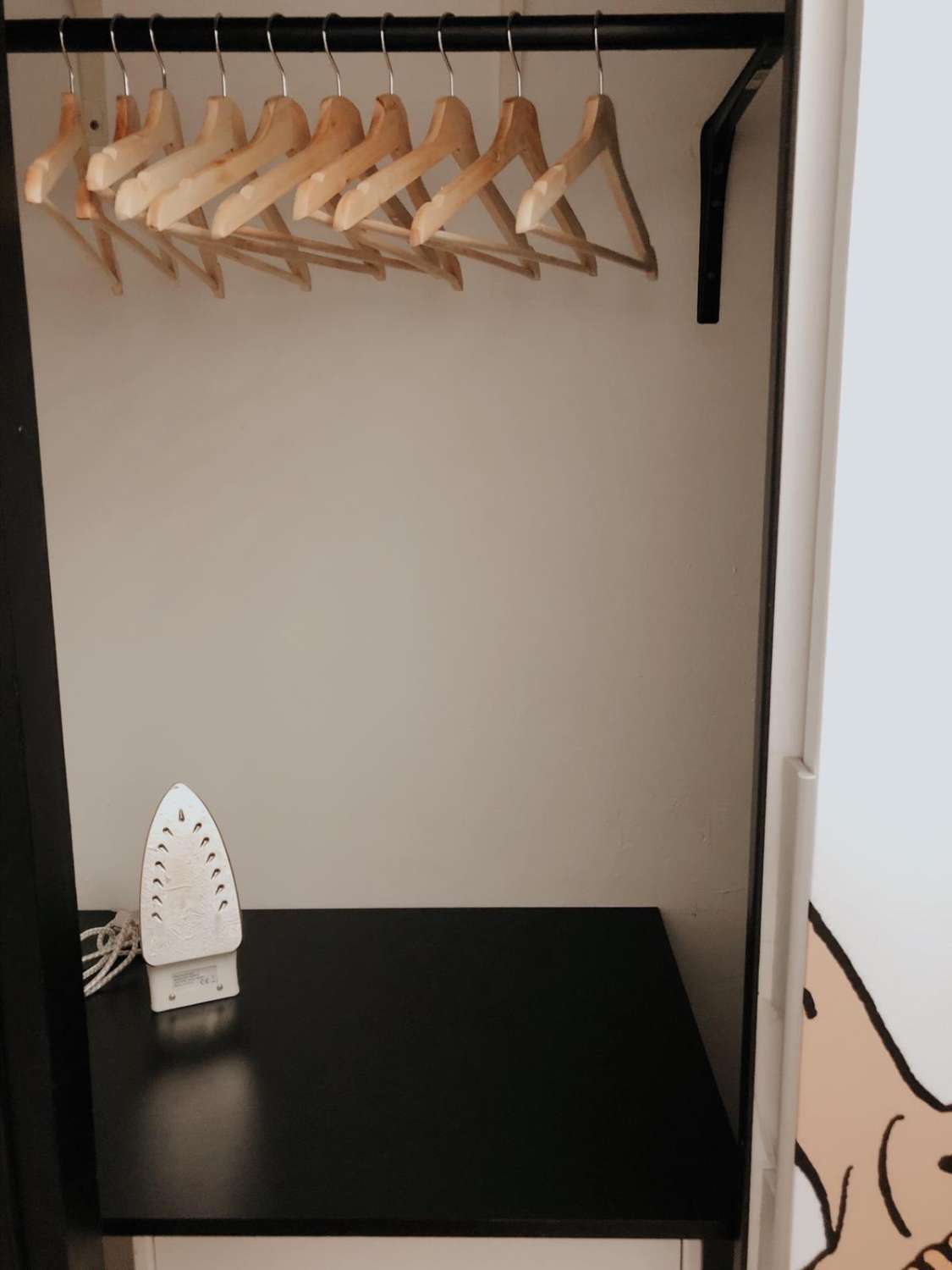 SE ALQUILA  DESDE 01/09/2026- 30/06/2027  EN TORREMOLINOS