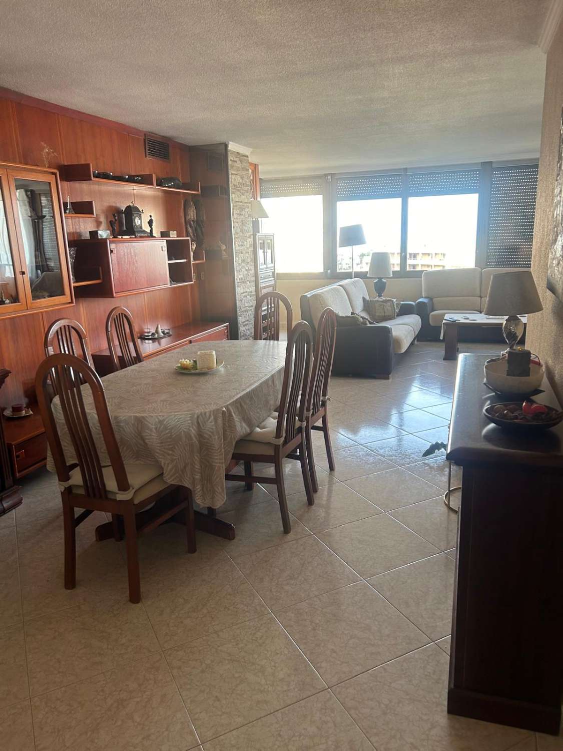 SE ALQUILA DESDE 1.1126-30.6.27 MAGNIFICO APARTAMENTO CON VISTAS AL MAR EN 1ª LINEA DE PLAYA EN PLAYAMAR