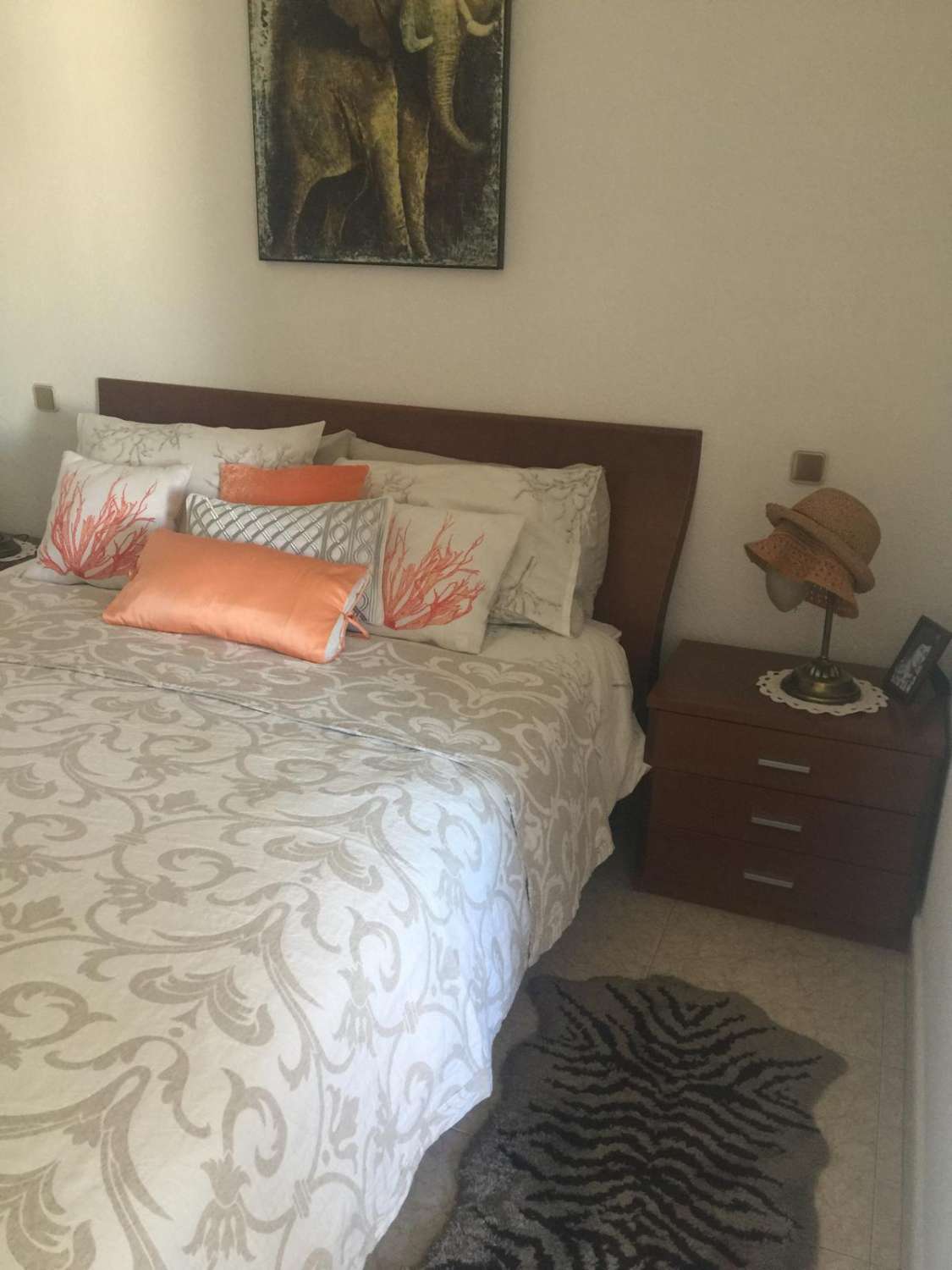 SE ALQUILA DESDE 1.1126-30.6.27 MAGNIFICO APARTAMENTO CON VISTAS AL MAR EN 1ª LINEA DE PLAYA EN PLAYAMAR