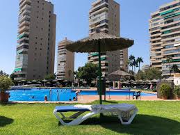 SE ALQUILA DESDE 1.1126-30.6.27 MAGNIFICO APARTAMENTO CON VISTAS AL MAR EN 1ª LINEA DE PLAYA EN PLAYAMAR