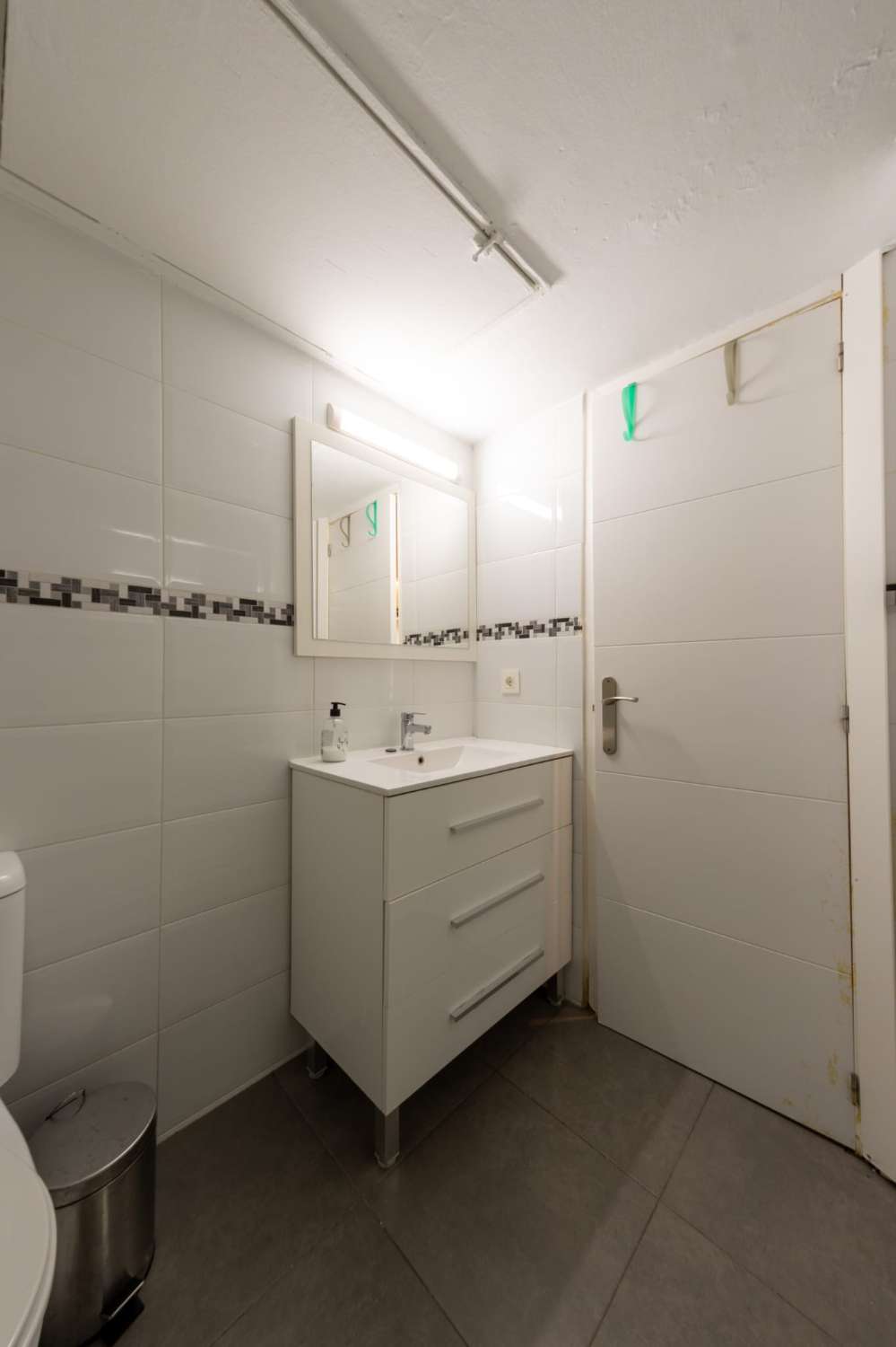 Se alquila desde ahora hasta 31/05/26 Y DESDE 01/09/2026 HASTA 30/06/2027 bonito estudio en Torremolinos