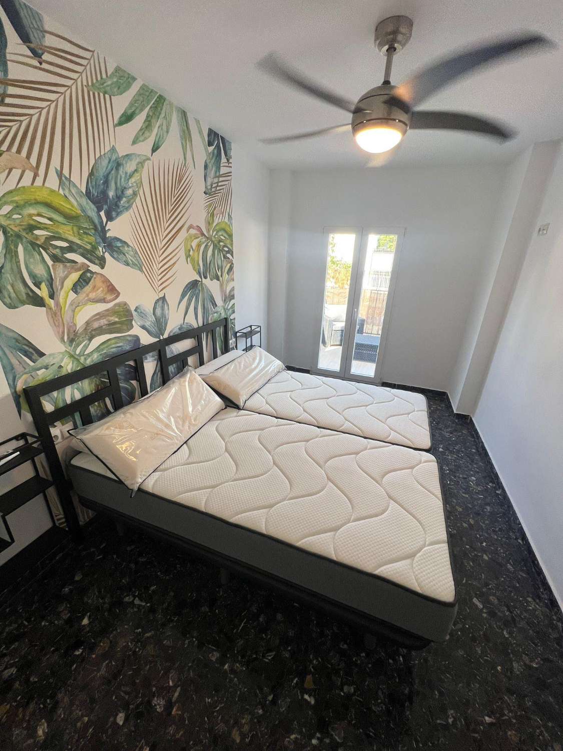 SE ALQUILA APARTAMENTO MEDIA TEMPORADA DESDE 01/9/2026- 30/06/27 BONITO APARTAMENTO EN TORREMOLINOS CENTRO