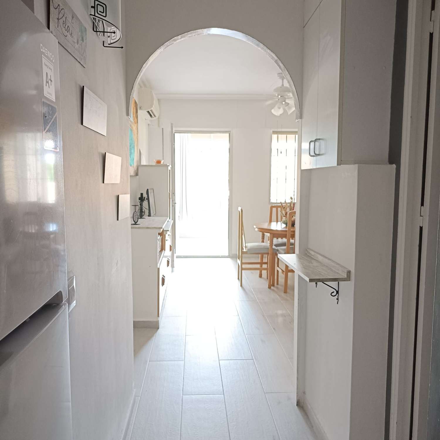 SE ALQUILA ESTUDIO DESDE 01/09/2026 HASTA 30/06/2027 EN ZONA CENTRO (TORREMOLINOS)