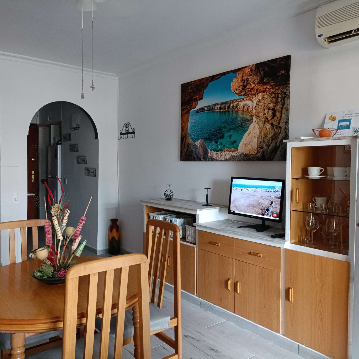 SE ALQUILA ESTUDIO DESDE 01/09/2026 HASTA 30/06/2027 EN ZONA CENTRO (TORREMOLINOS)