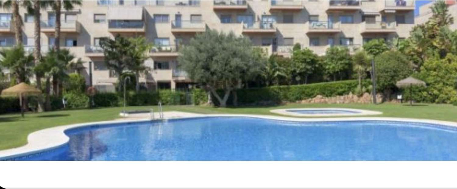 SE ALQUILA ESPECTACULAR APARTAMENTO desde 01/09/26- 31/05/27 EN EL PINILLO TORREMOLINOS.