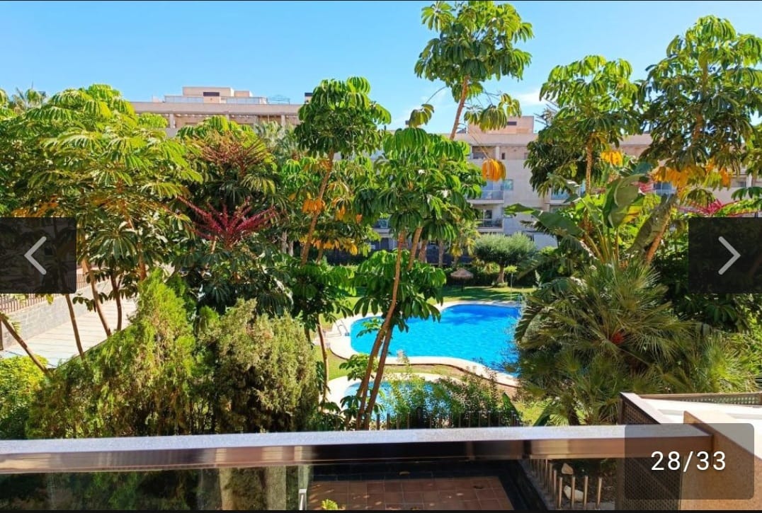 SE ALQUILA ESPECTACULAR APARTAMENTO desde 01/09/26- 31/05/27 EN EL PINILLO TORREMOLINOS.