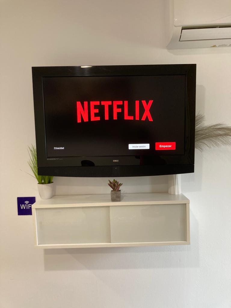 SE ALQUILA ESTUDIO HASTA 31.5.26 EN ZONA EL PINILLO (TORREMOLINOS)