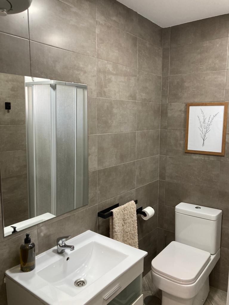 SE ALQUILA ESTUDIO HASTA 31.5.26 EN ZONA EL PINILLO (TORREMOLINOS)