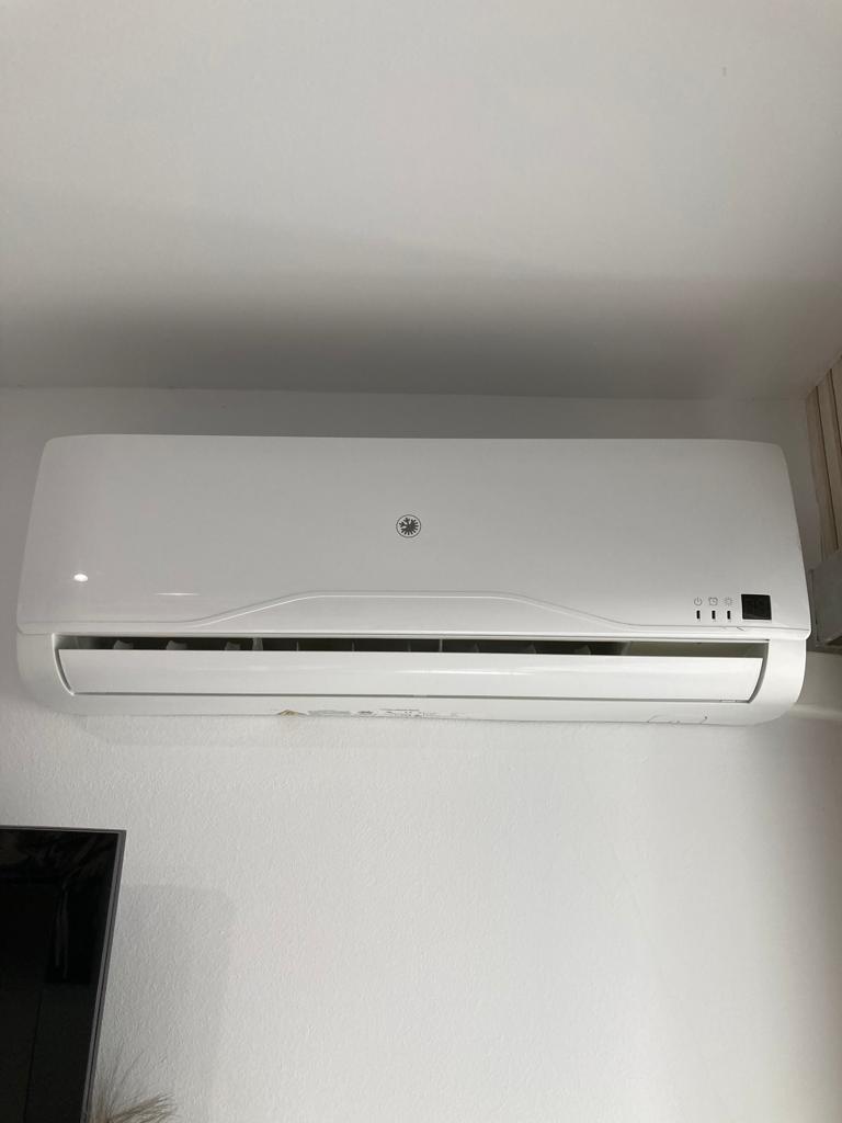 SE ALQUILA ESTUDIO HASTA 31.5.26 EN ZONA EL PINILLO (TORREMOLINOS)