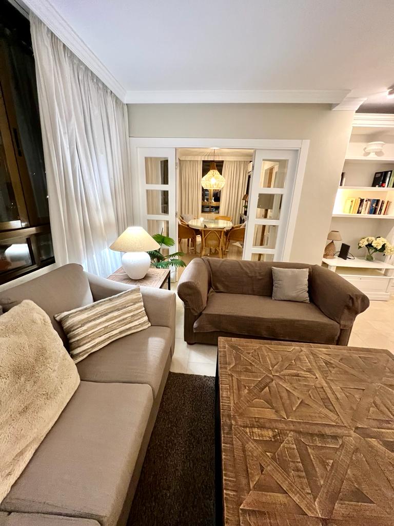 Se alquila desde 1/09/2026 - 30.6.27 precioso apartamento en Playamar (Torremolinos) .-