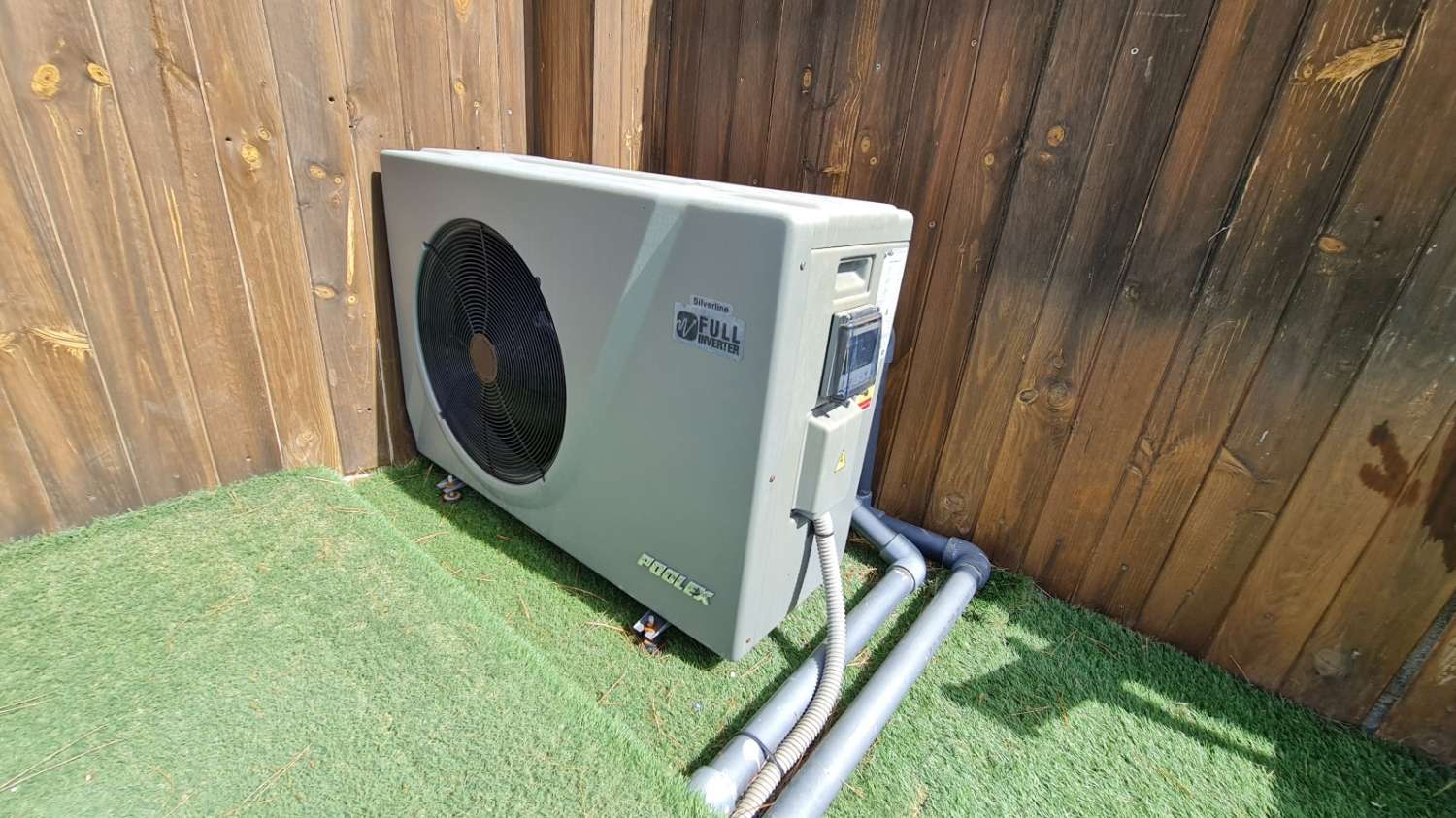 Se alquila de 01/11/2026- 01/04/2027 MAGNIFICA villa en Urbanización El Pinar (Torremolinos)