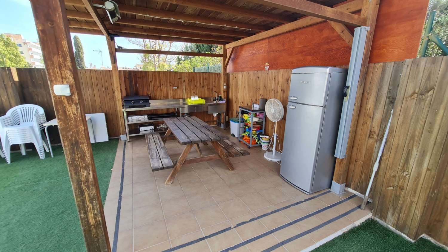 Se alquila de 01/11/2026- 01/04/2027 MAGNIFICA villa en Urbanización El Pinar (Torremolinos)