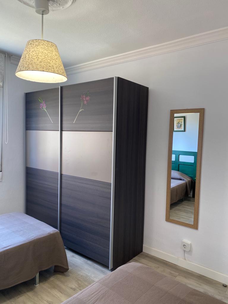 Se alquila MEDIA TEMPORADA del 01/9/26 al 30/6/27 apartamento en el Pinillo (Torremolinos)