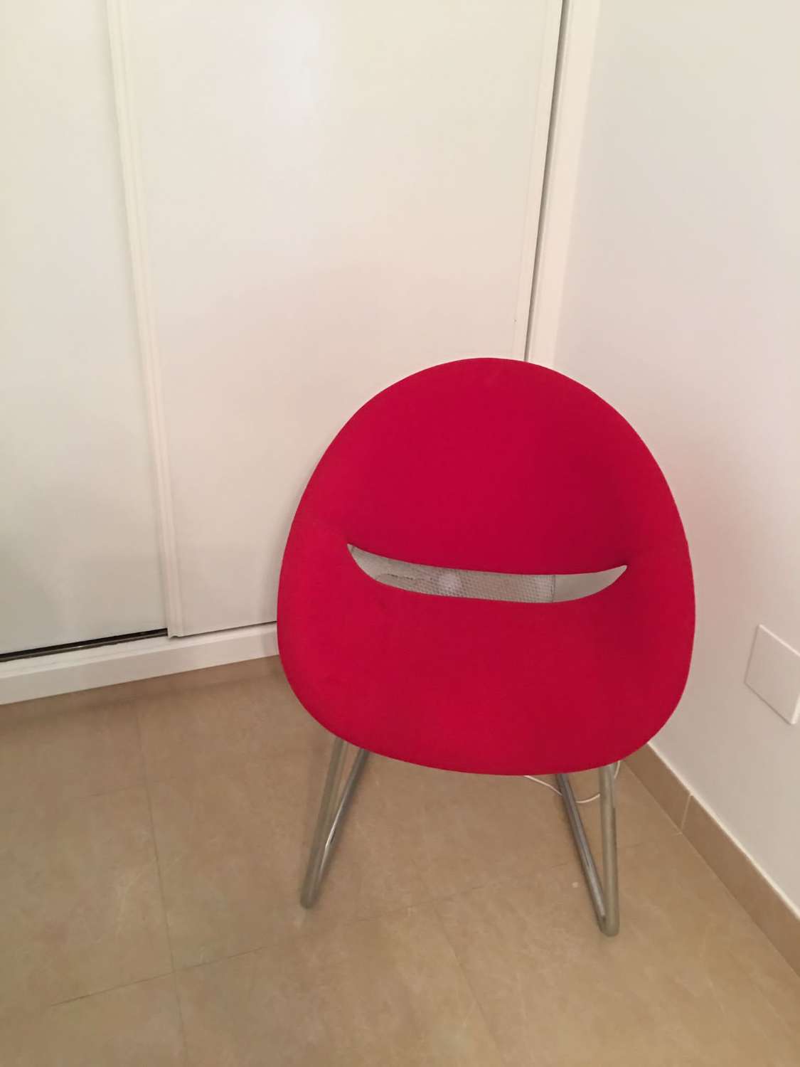 Se alquila desde 18.1.27-30-5-27 bonito apartamento con vistas al mar en La Carihuela (TORREMOLINOS)