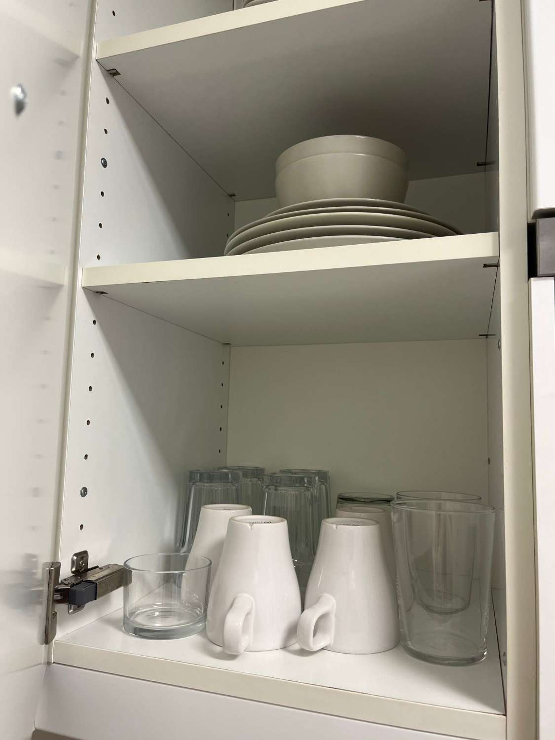 SE ALQUILA DESDE DESDE 1/9/2026-30/6/2027 BONITO ESTUDIO EN EL CENTRO DE TORREMOLINOS .