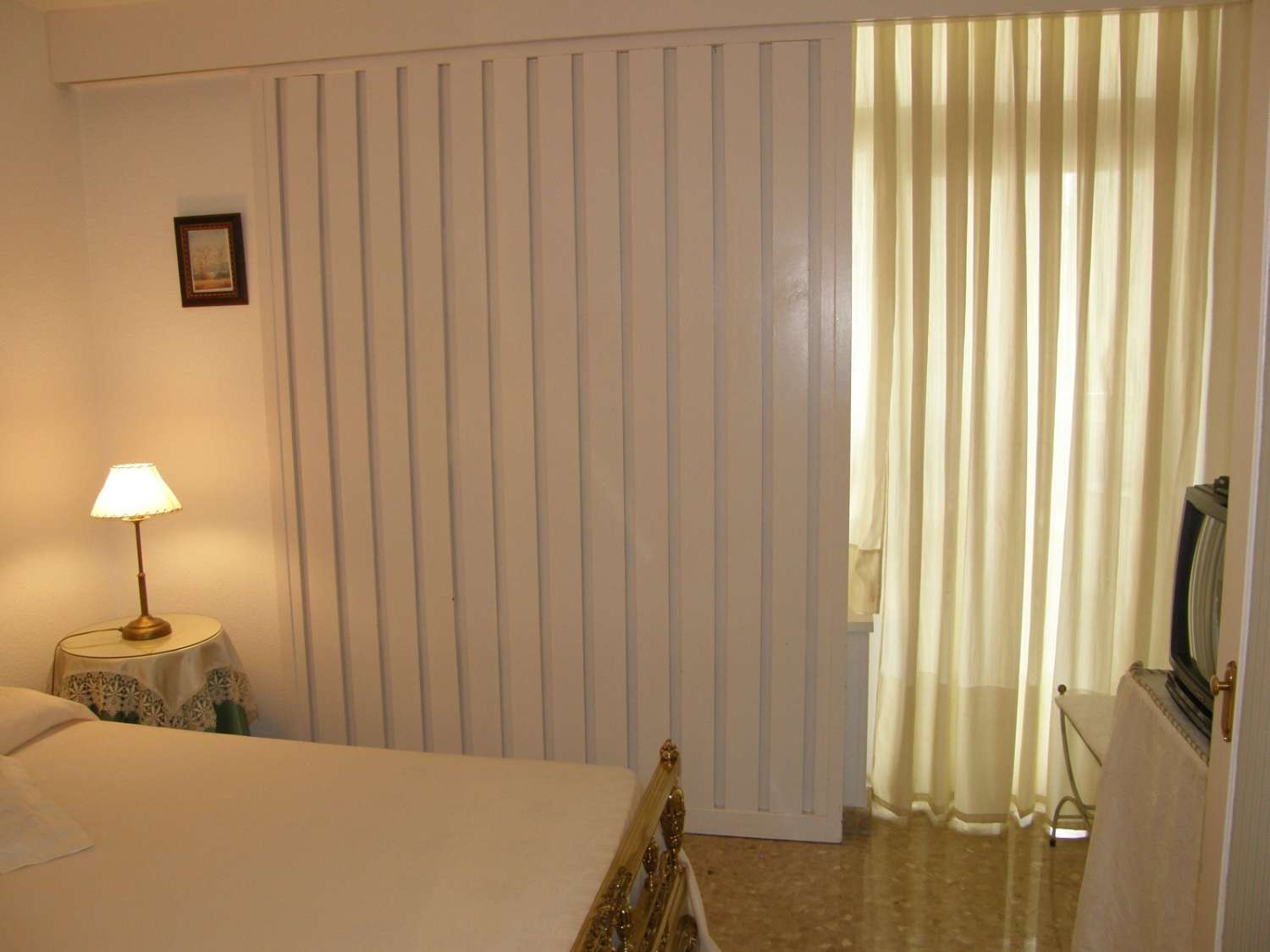SE ALQUILA BONITO APARTAMENTO CON VISTAS PARCIALES AL MAR DESDE 01/09/2026 HASTA 30.6.27 EN PLAYAMAR (TORREMOLINOS)