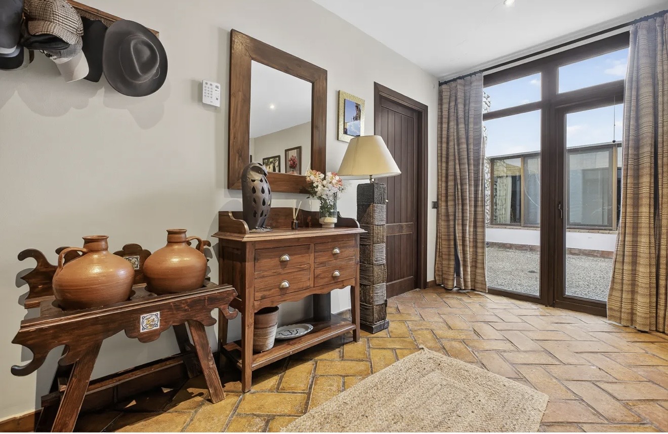 Country Property for rent in Sevilla