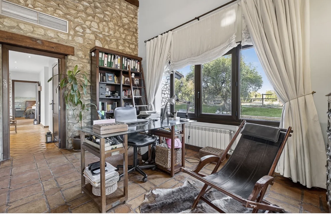 Country Property for rent in Sevilla