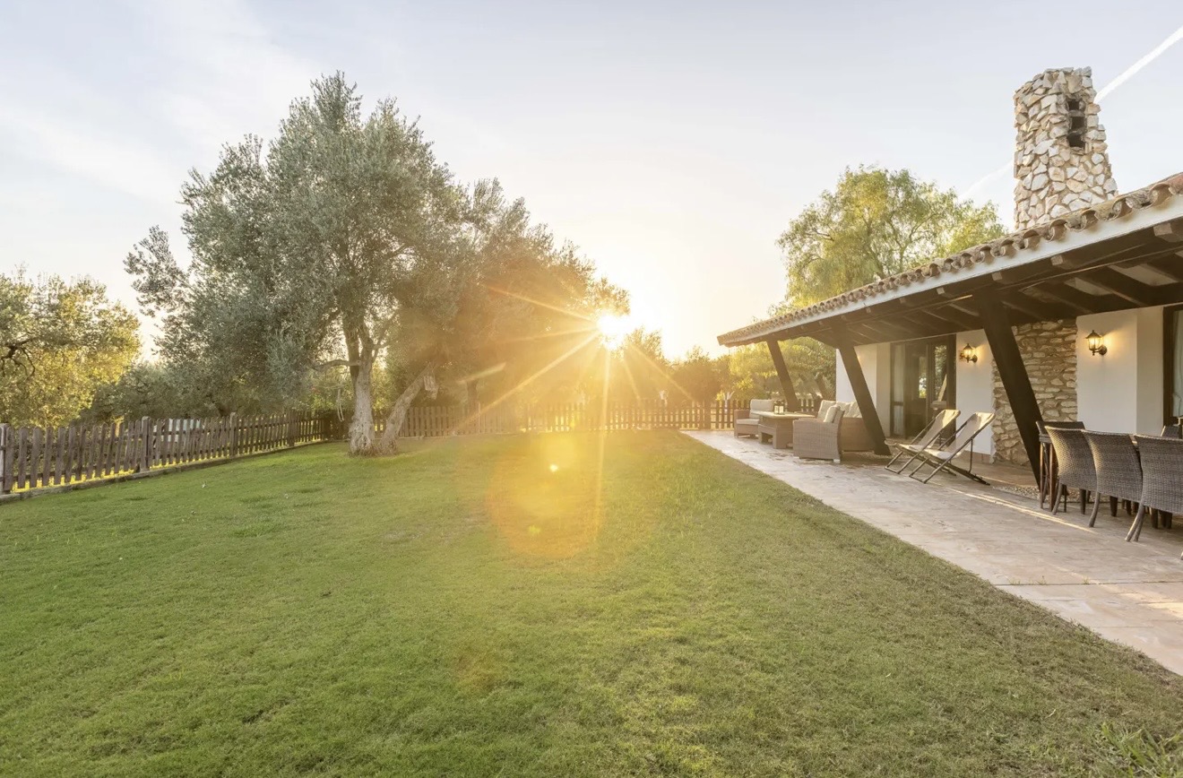 Country Property for rent in Sevilla