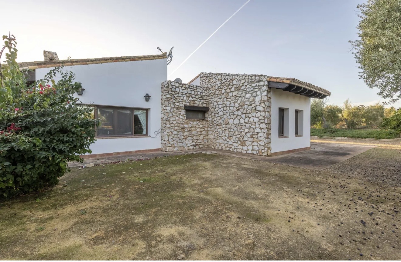 Country Property for rent in Sevilla