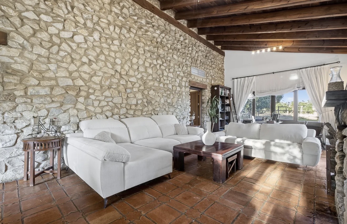 Country Property for rent in Sevilla