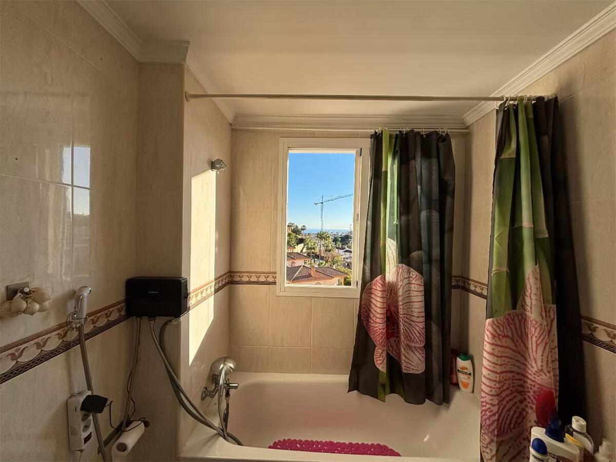 Pieni huoneisto myynnissä Riviera del Sol (Mijas)