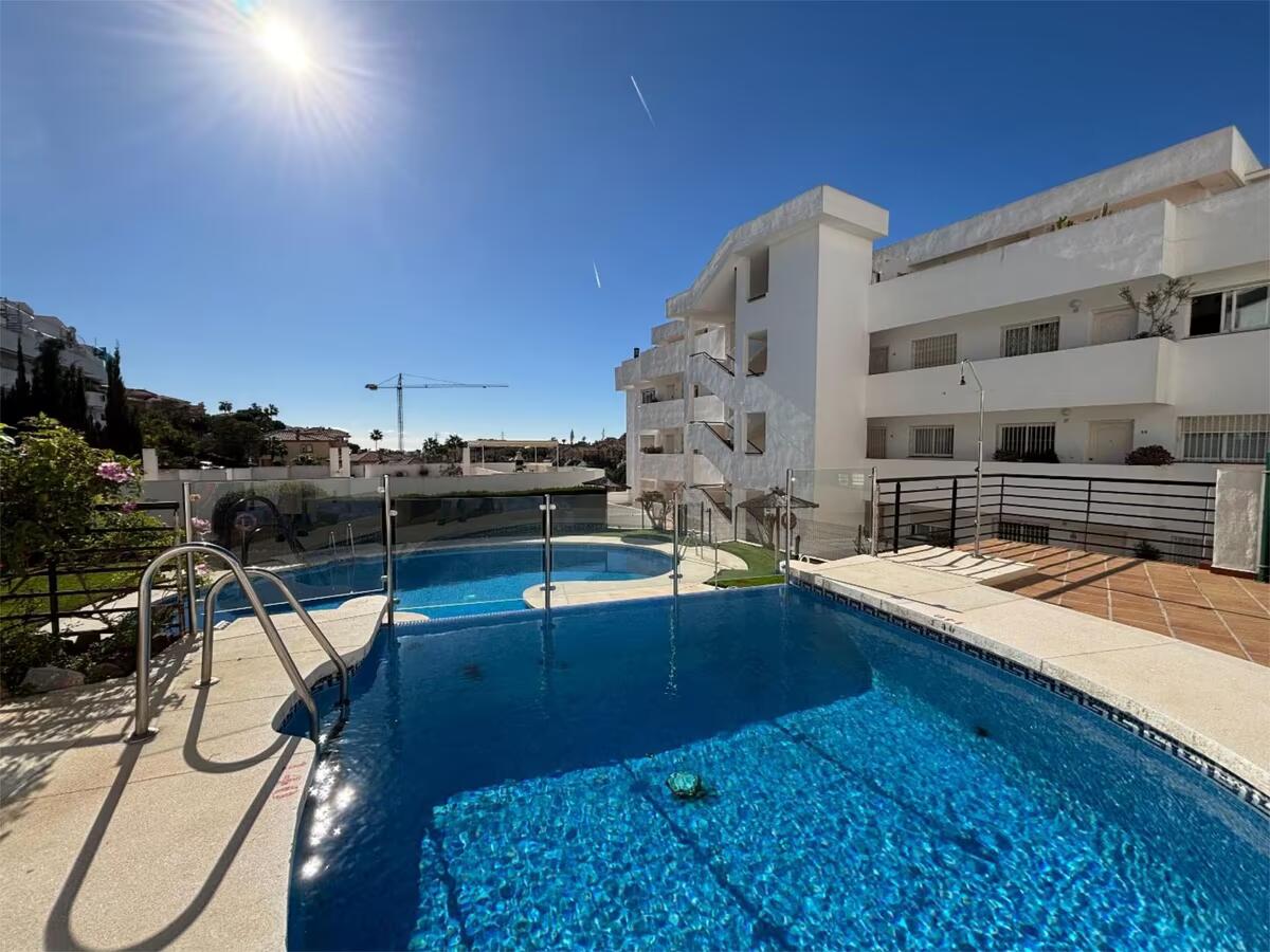 Pieni huoneisto myynnissä Riviera del Sol (Mijas)