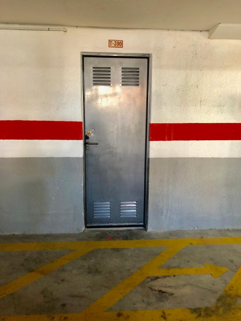 SE ALQUİLA DESDE 01/10/2026- 31/05/2027 BONITO APARTAMENTO EN ZONA MONTERREY (BENALMADENA).