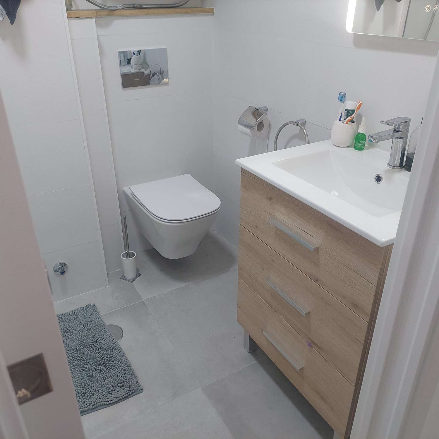 SE ALQUILA DESDE AHORA HASTA 30.11.26 y desde 2.12.26-30.6.27 .BONITO APARTAMENTO CON VISTAS A MAR EN ARROYO DE LA MIEL (BENALMADENA)