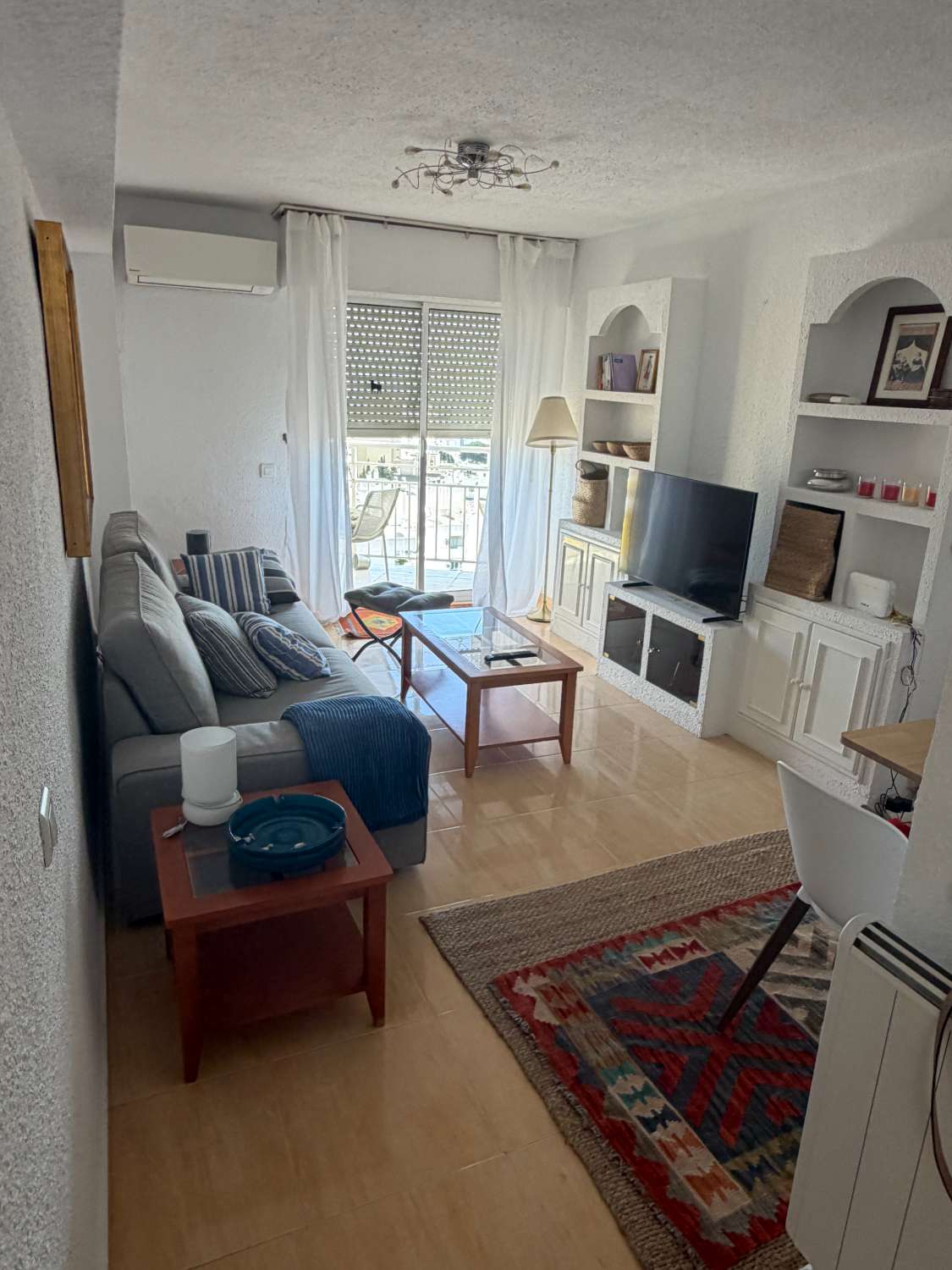 SE ALQUILA DESDE AHORA HASTA 30.11.26 y desde 2.12.26-30.6.27 .BONITO APARTAMENTO CON VISTAS A MAR EN ARROYO DE LA MIEL (BENALMADENA)
