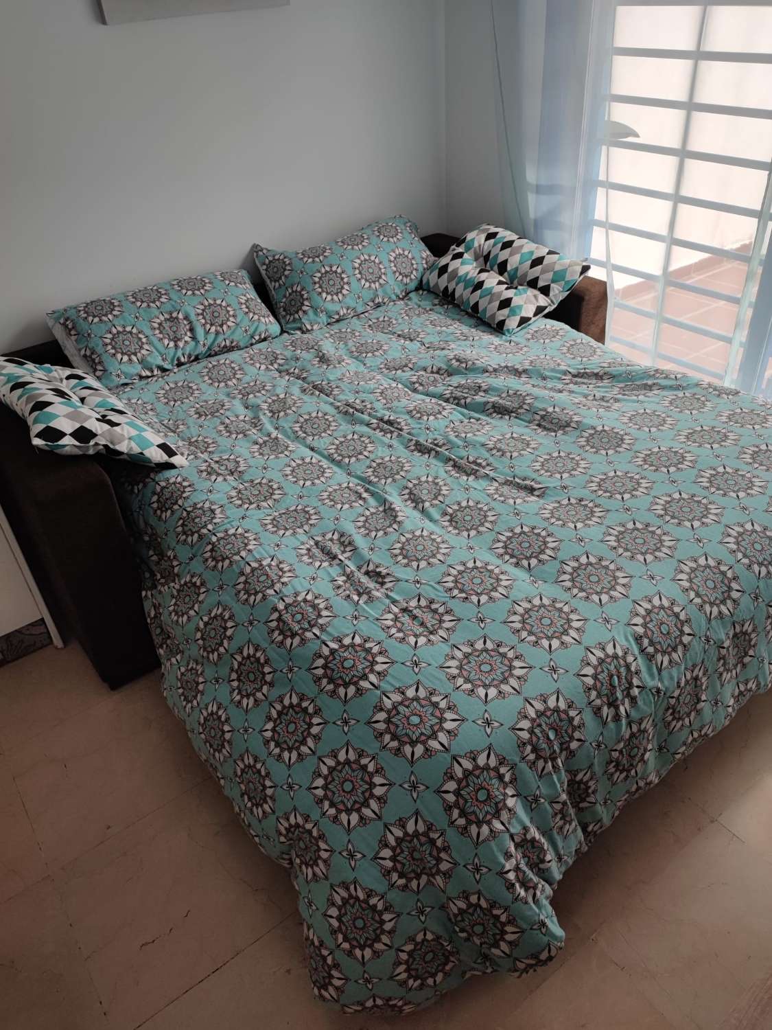 Til leje fra 1.9.26 til 30.6.27 Flot lejlighed i Benalmadena Costa 200 meter fra stranden