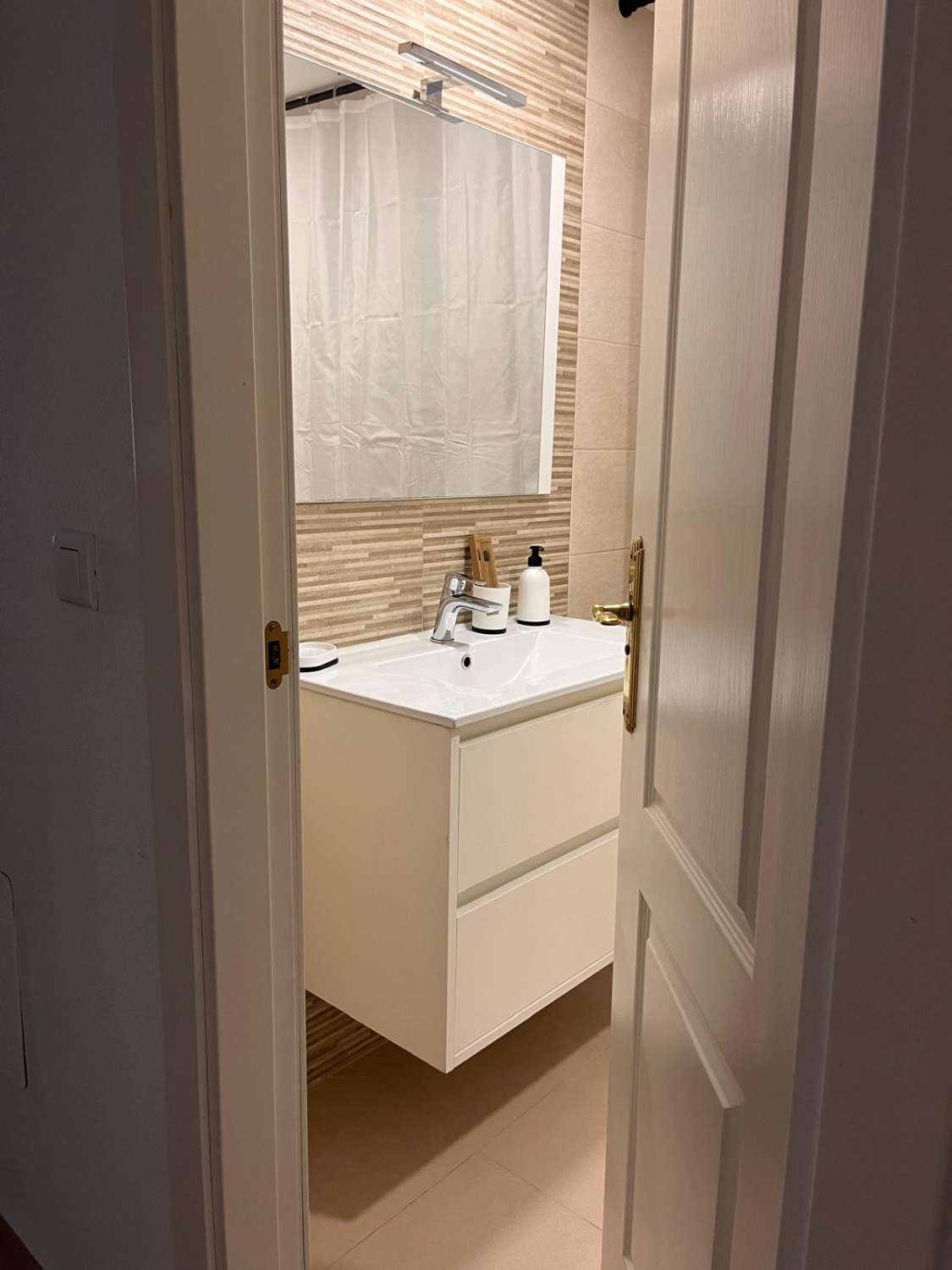 Appartement seizoensgebonden in Nueva Torrequebrada (Benalmádena)