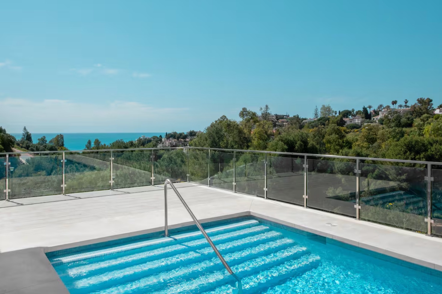 Appartement seizoensgebonden in Nueva Torrequebrada (Benalmádena)