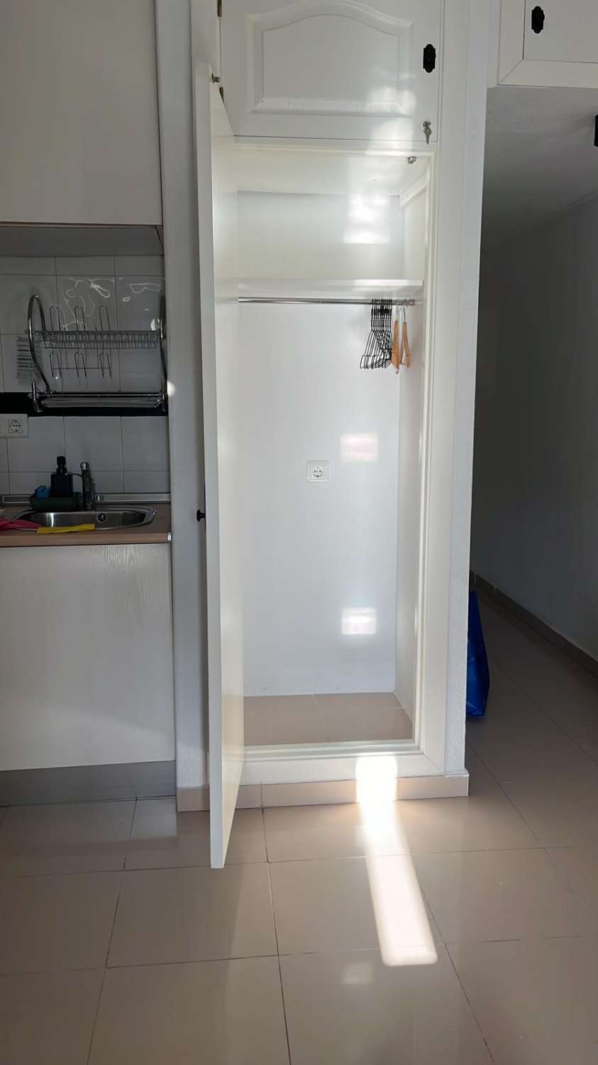 Appartement seizoensgebonden in Nueva Torrequebrada (Benalmádena)