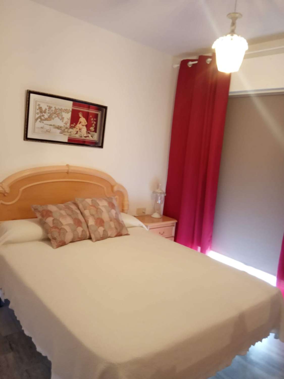 MEDIA TEMPORADA. SE ALQUILA DE 01/9/2027- 31/05/2028 BONITO APARTAMENTO EN LA CARIHUELA A 50 METROS DE LA PLAYA,