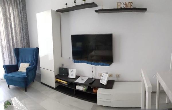 Se alquila dede 30/8/26 -25/627 magnifico apartamento al lado de la playa en La Carihuela (Torremolinos)